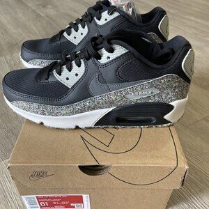 NEW Nike Air Max Grade School size 6.5